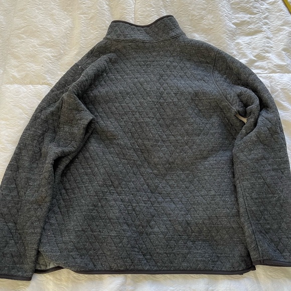 Gray quilted quartered button up layer - Picture 9 of 9